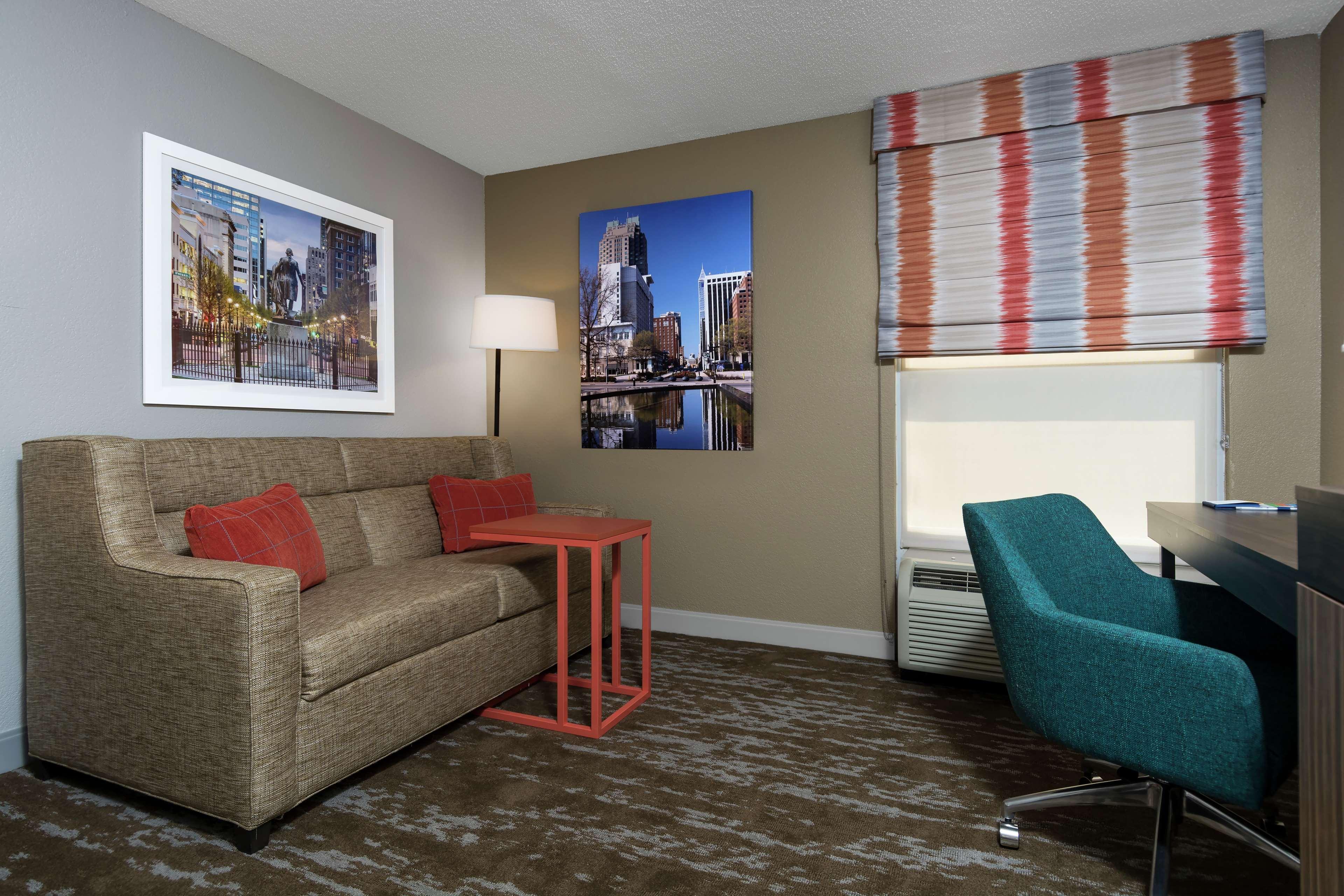 Hampton Inn & Suites Raleigh Cary Lenovo Center Exteriér fotografie