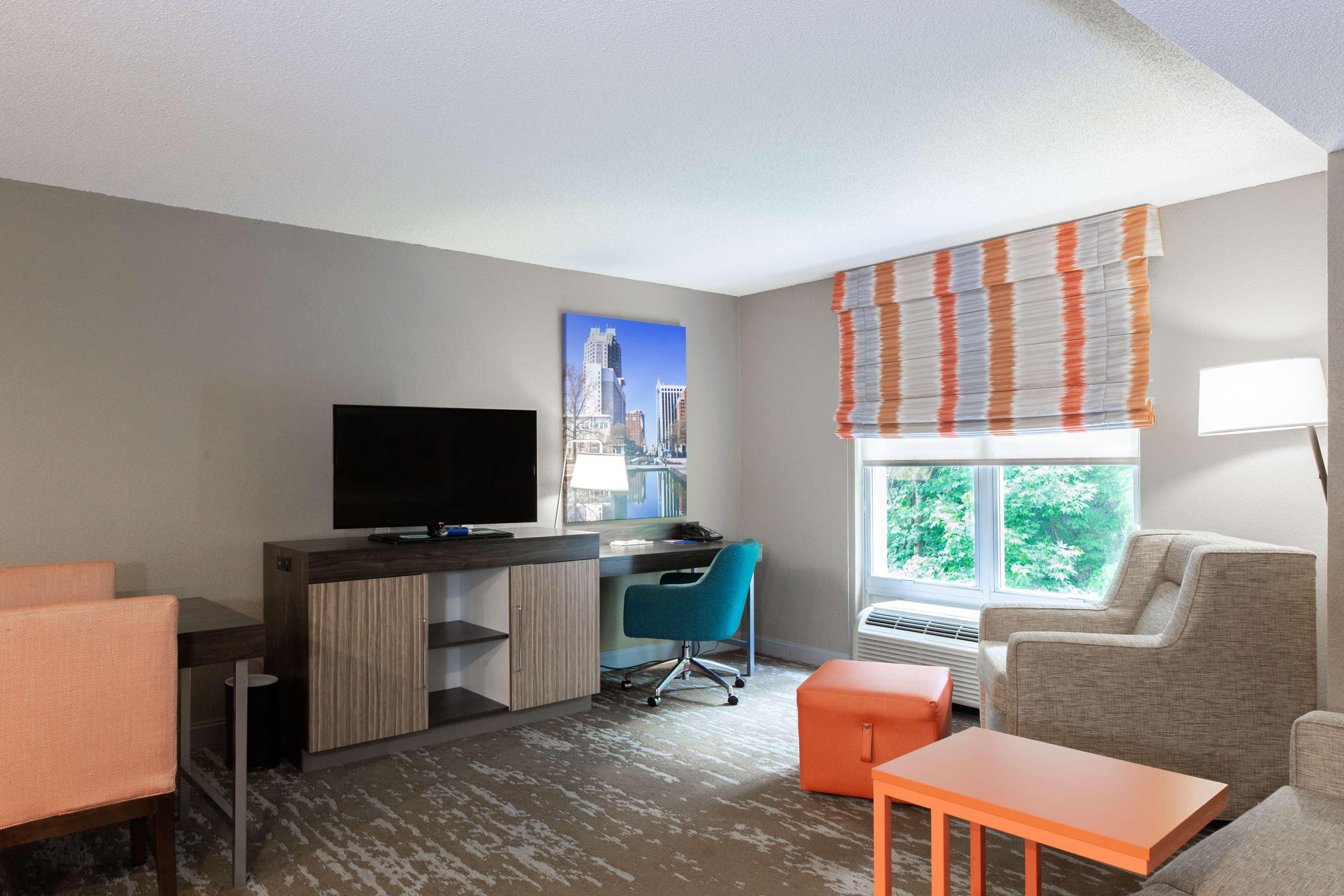 Hampton Inn & Suites Raleigh Cary Lenovo Center Exteriér fotografie