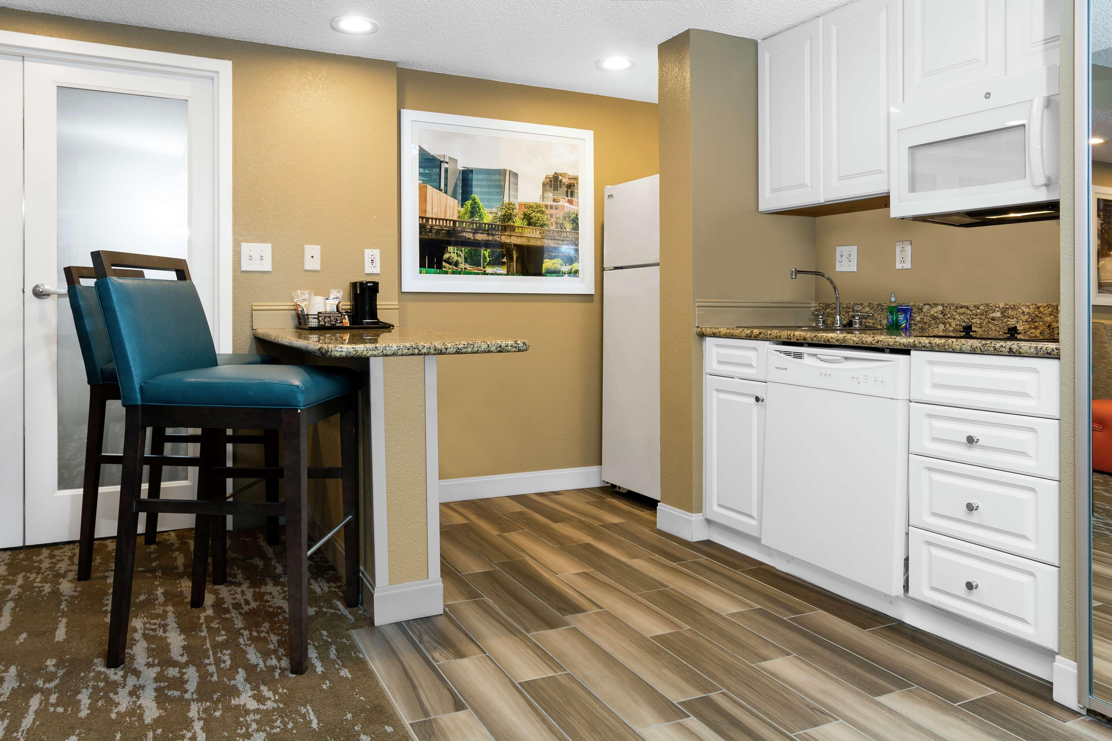 Hampton Inn & Suites Raleigh Cary Lenovo Center Exteriér fotografie