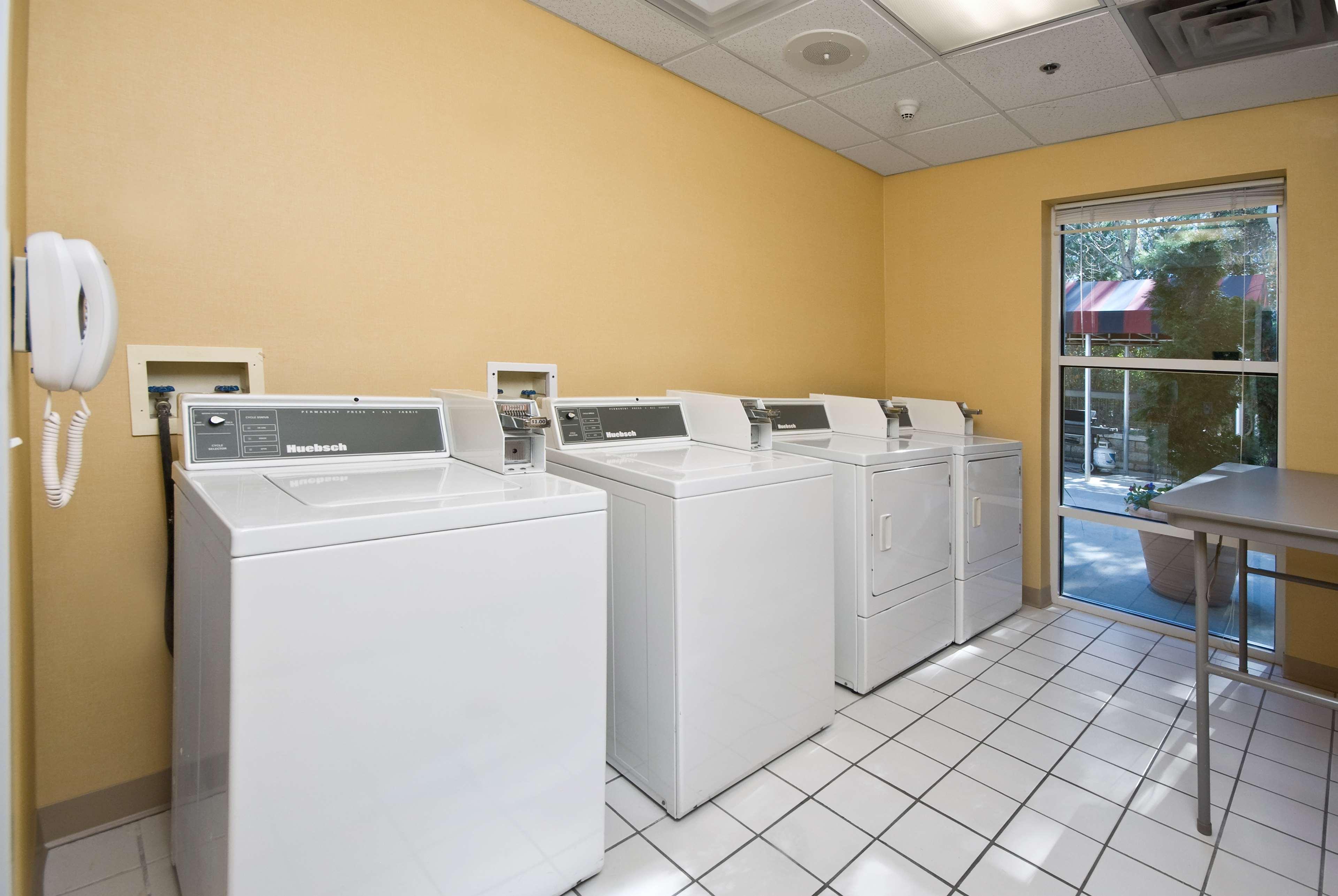 Hampton Inn & Suites Raleigh Cary Lenovo Center Exteriér fotografie