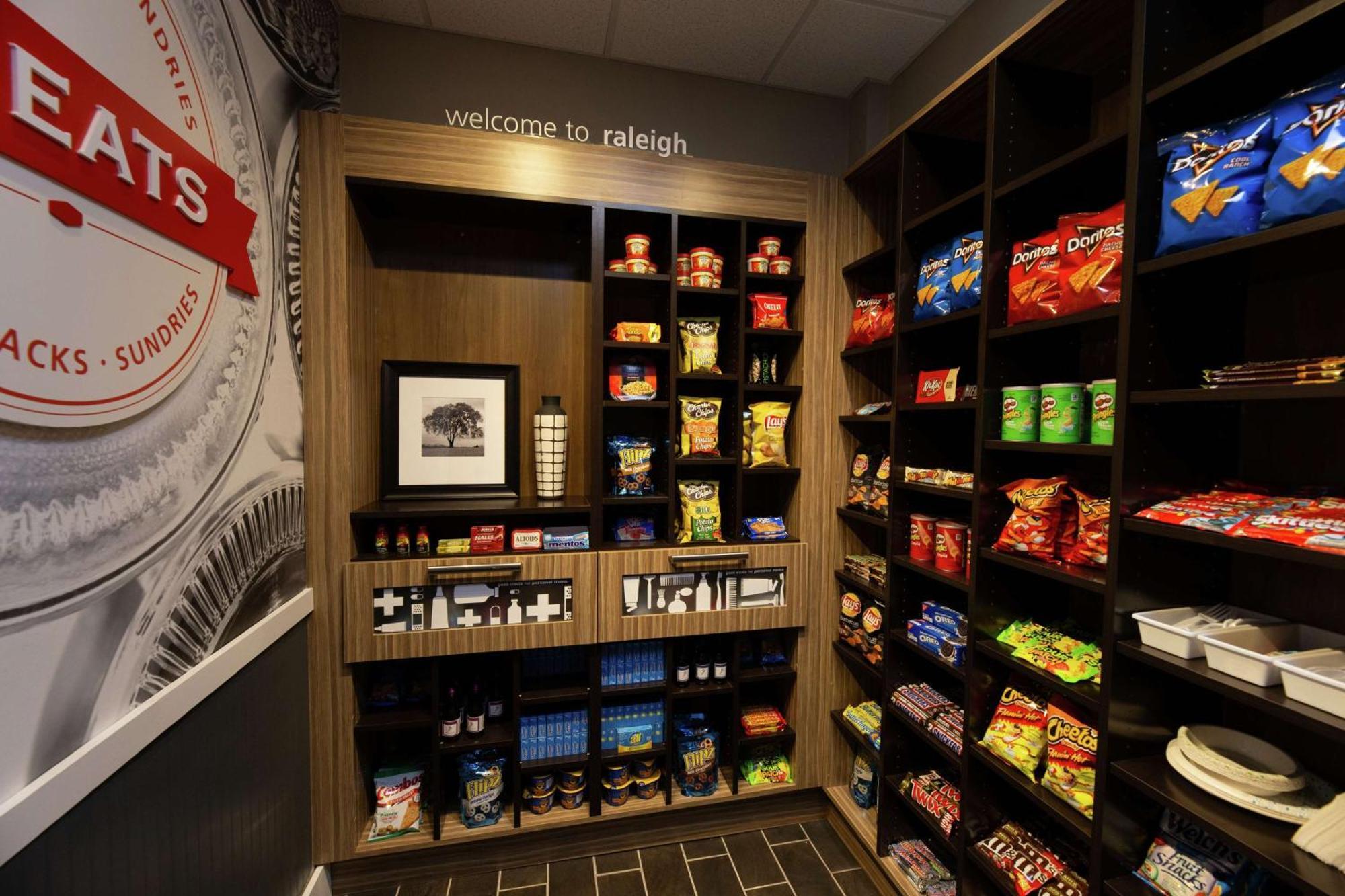 Hampton Inn & Suites Raleigh Cary Lenovo Center Exteriér fotografie